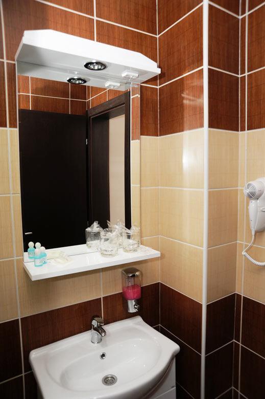 Garni Hotel Crystal Ice Ni 部屋 写真